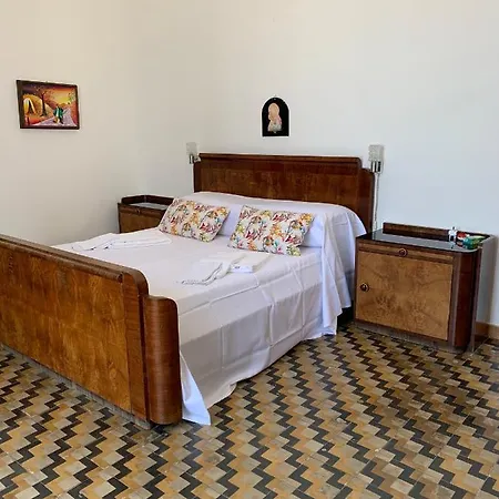 Trono A Mare * Sampieri